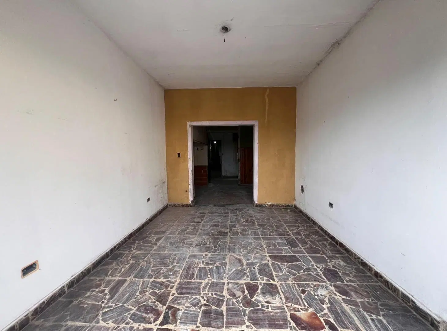 Departamento a refaccionar 4 ambientes caseros 3