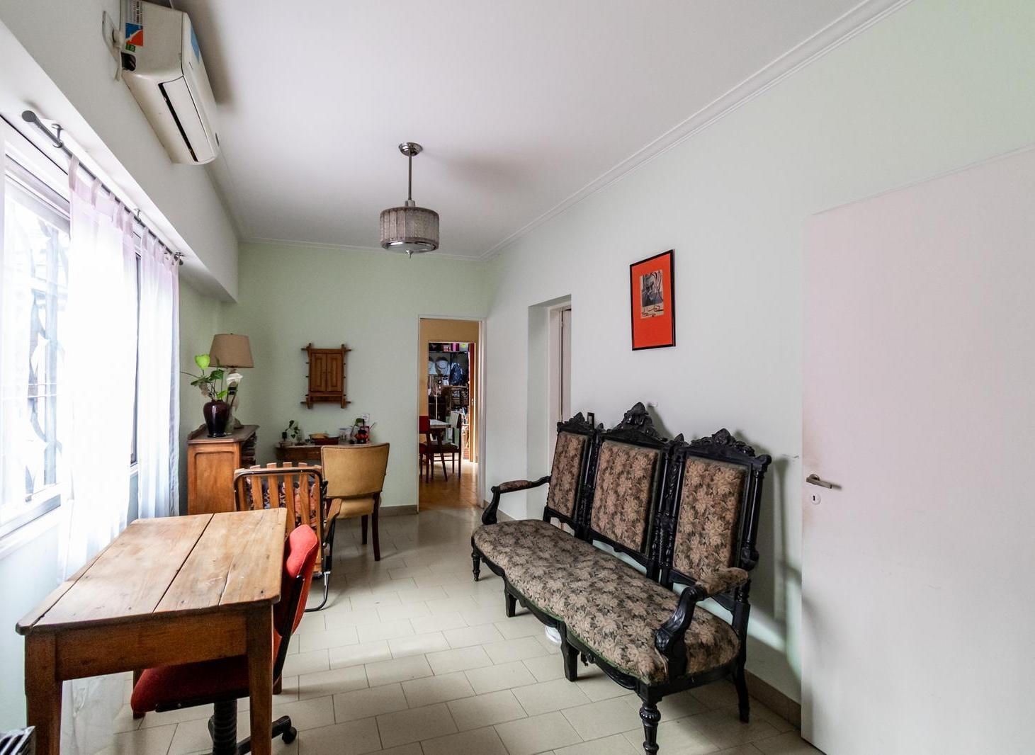 Foto de Venta Hermosa Casa 4 amb con Patio y Jardin, imagen 3
