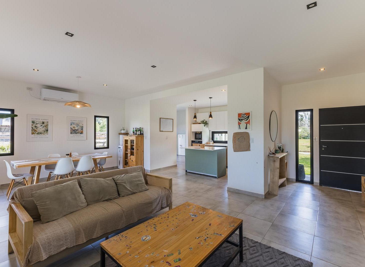 Foto de Venta Casa 4 ambientes en una sola planta con pileta en Maschwitz, imagen 1