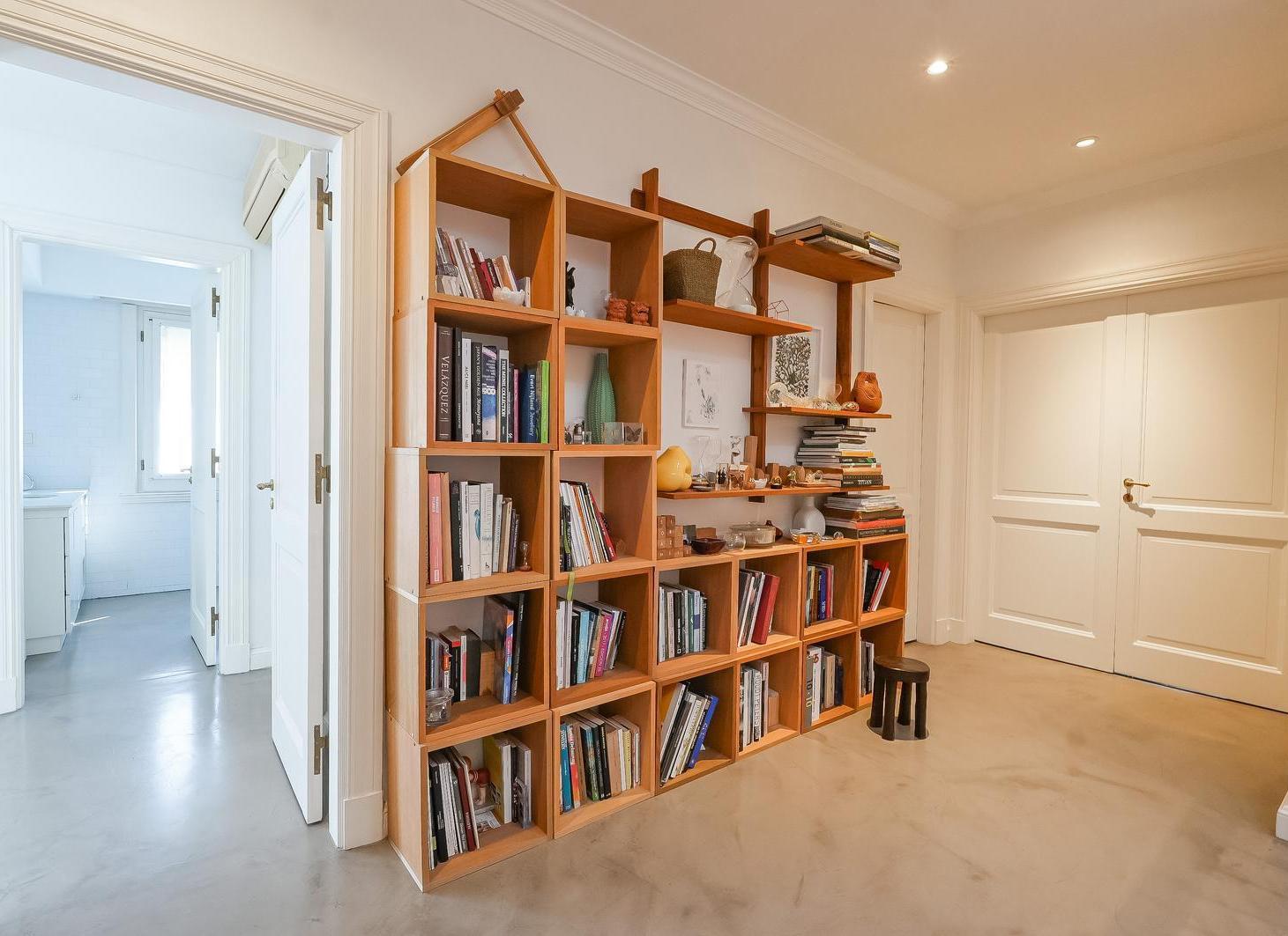 Foto de Venta casa 5 ambientes lote 2300 M2 en Lomas de San Isidro, imagen 2