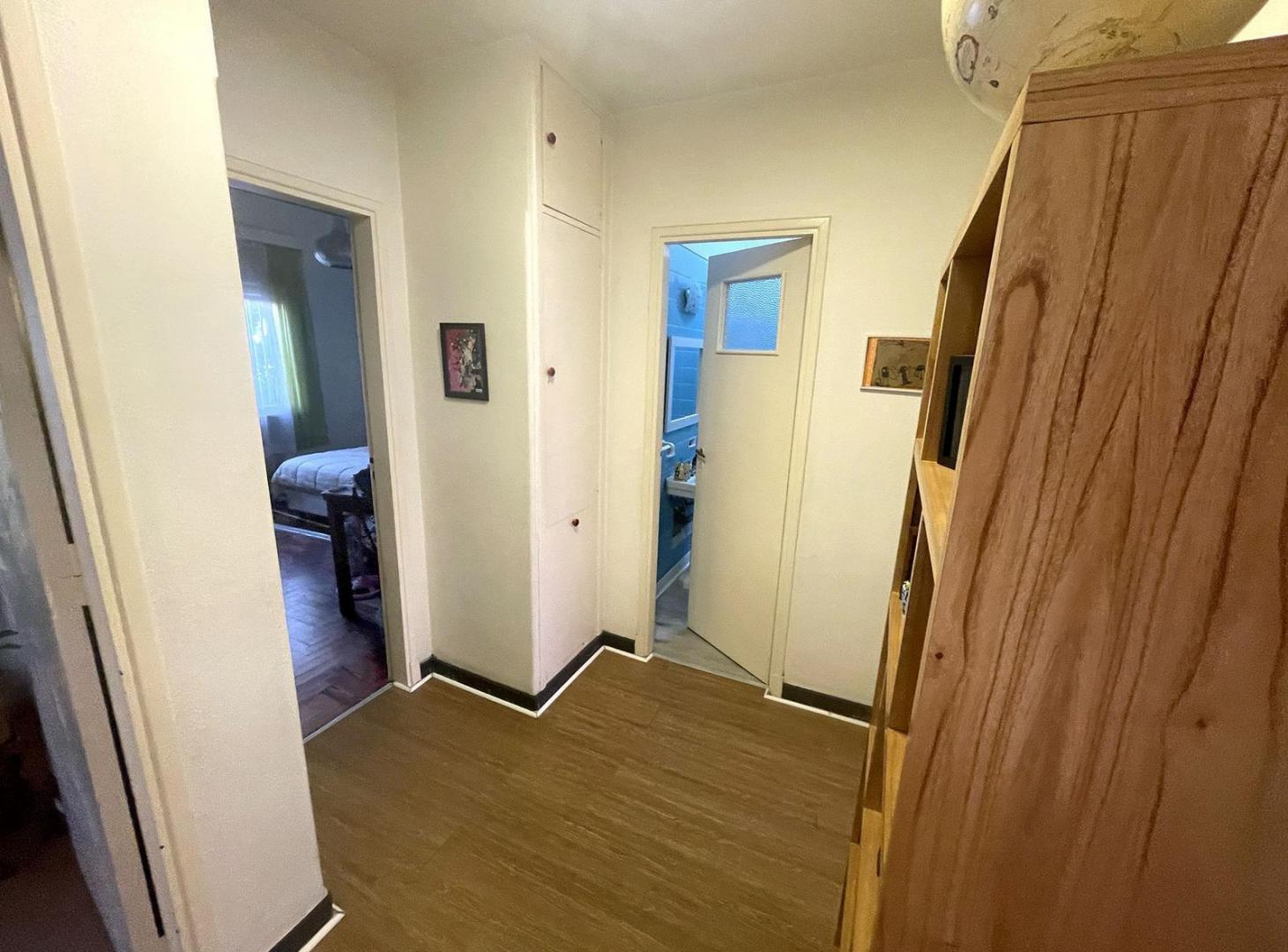 Foto de Venta Casa 3 Amb con Patio, Terraza y Quincho - Munro, imagen 2
