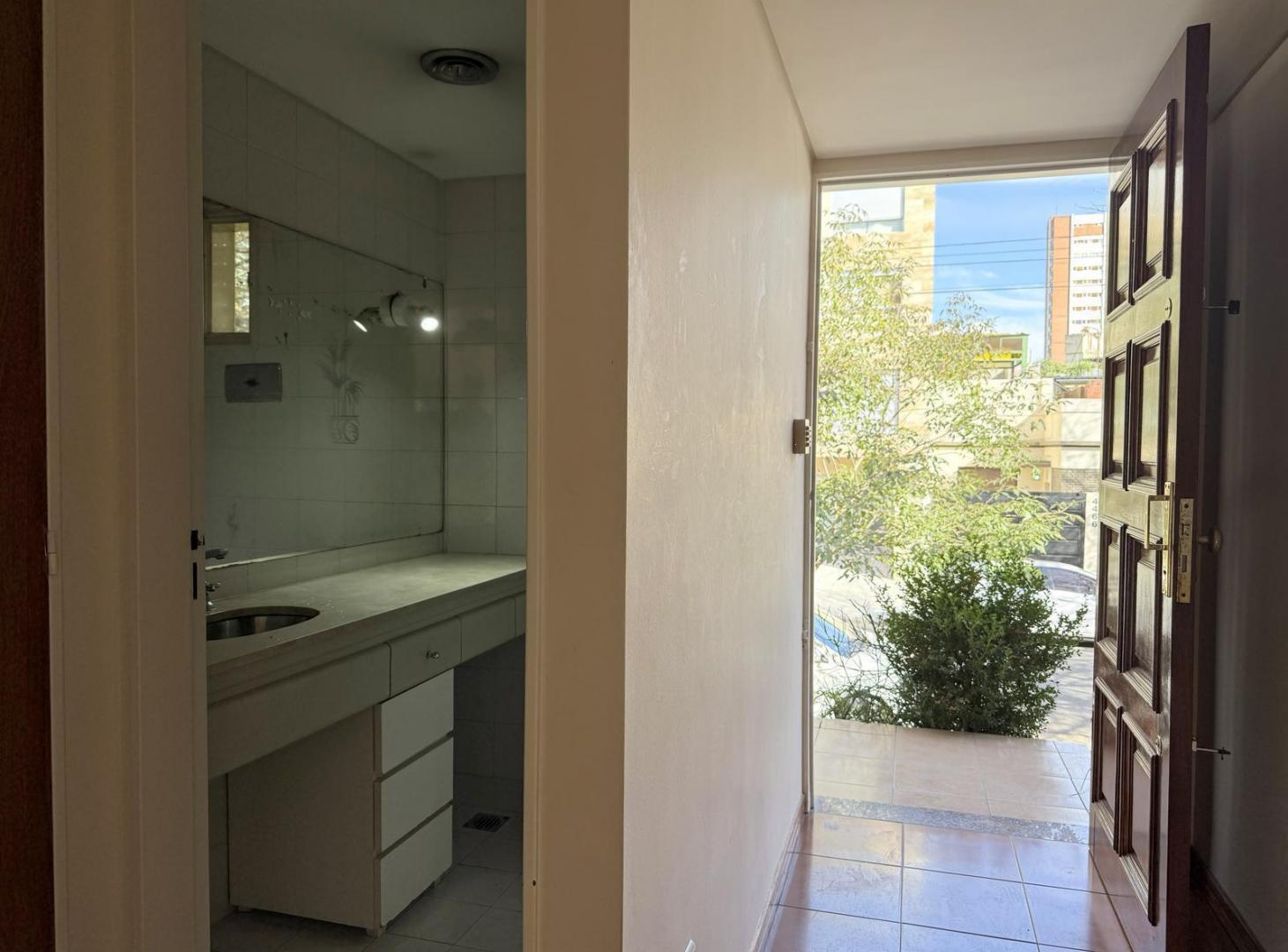 Foto de Casa en Venta Villa Devoto | 4 Ambientes mas Dependencia | Jardín, imagen 5