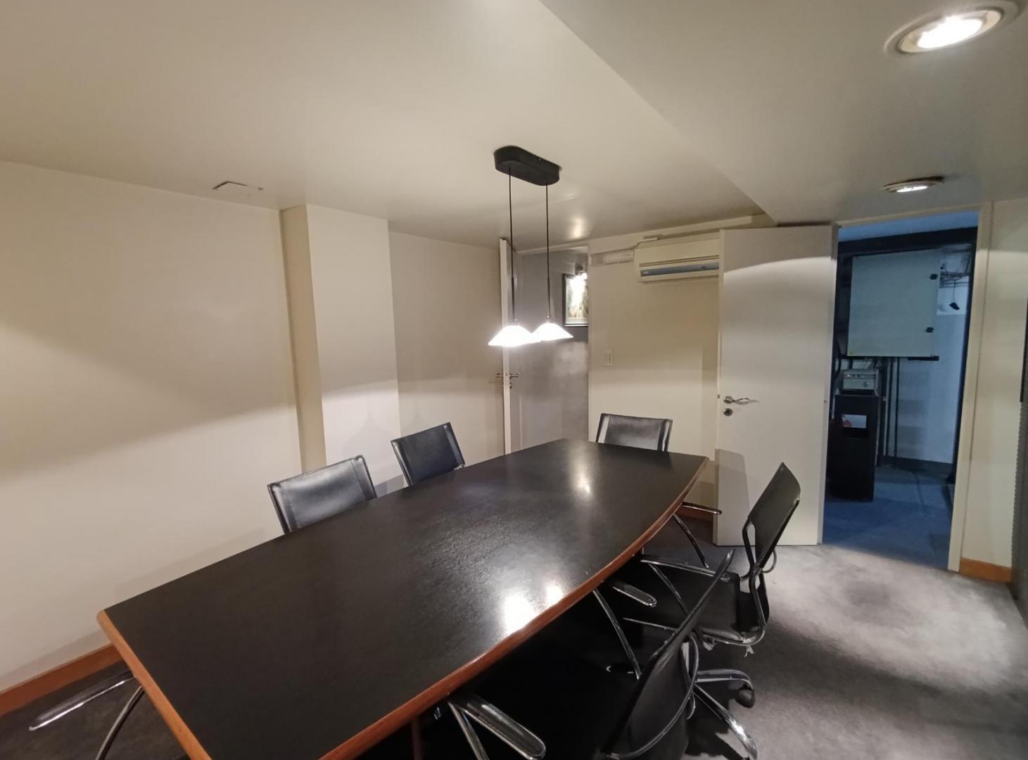 Foto de VENTA DEPOSITO, OFICINAS, COCHERAS MUNRO LOTE 375MTS, imagen 3