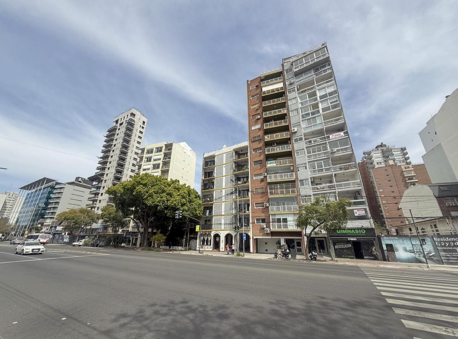 Foto de Departamento 2 ambientes – Av. Libertador 2650, Piso 4 – Olivos, imagen 1