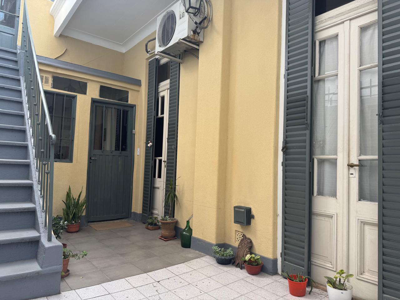Foto de VENTA PH 3 AMB EN VILLA STA. RITA SIN EXPENSAS CON PATIO Y TERRAZA, imagen 3