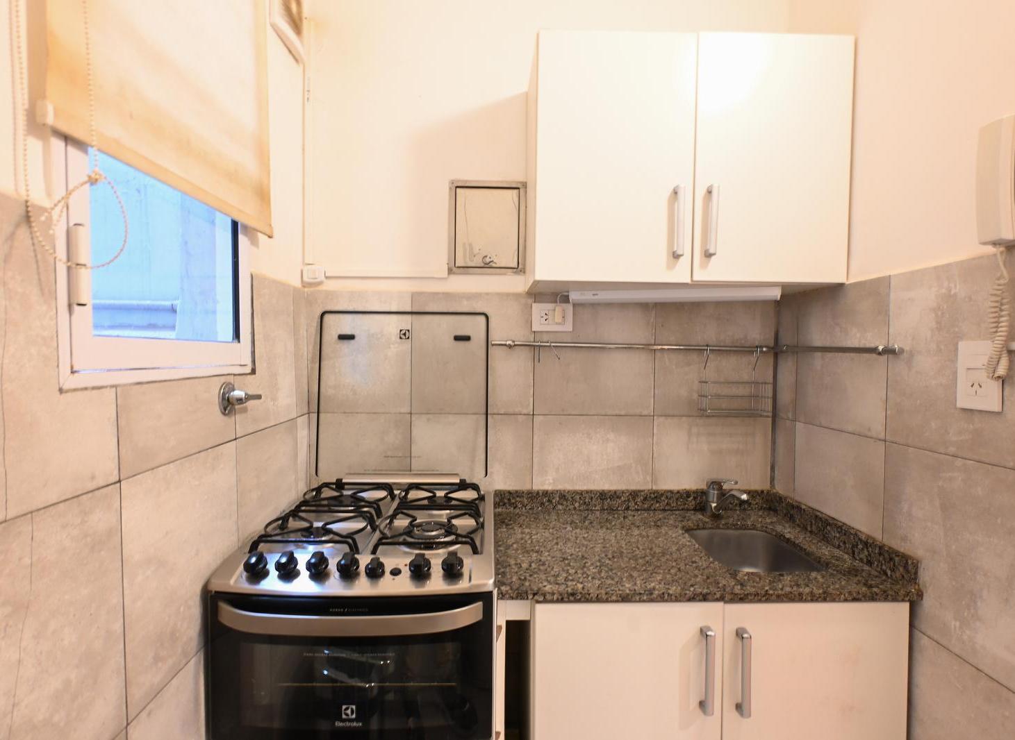 Foto de Alquiler departamento de 2 ambientes , en Retiro con muebles, imagen 4