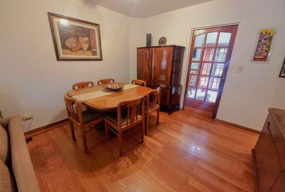 Foto de Venta casa triplex en Olivos zona Lasalle, imagen 4