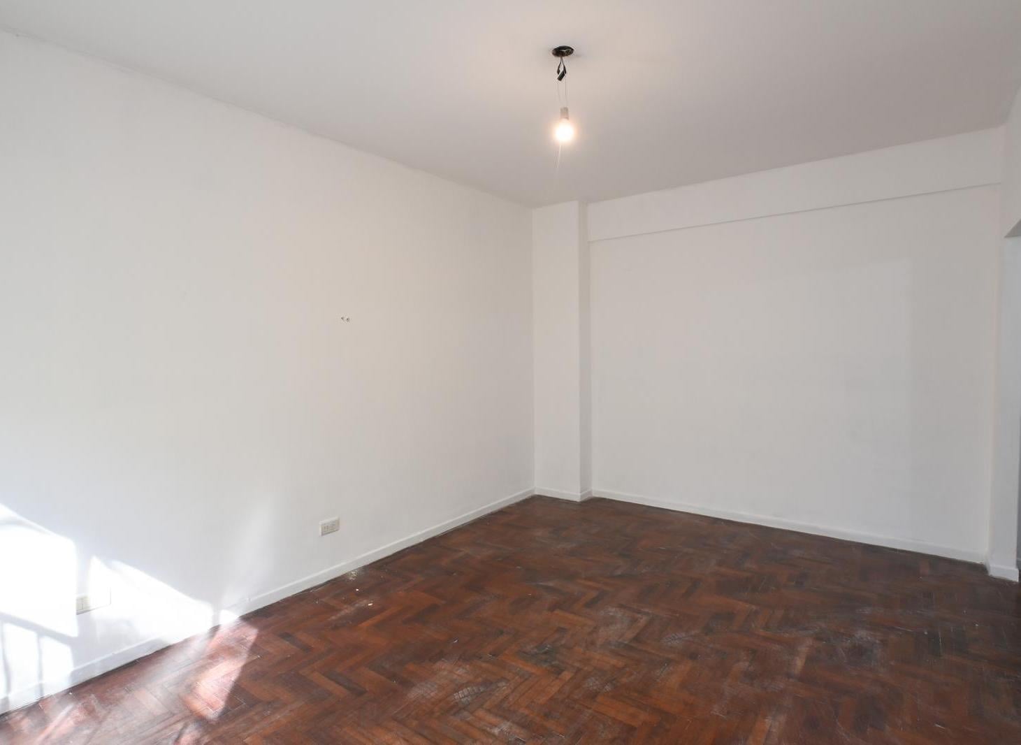 Foto de VENTA DEPARTAMENTO 3 AMBIENTES EN CHACARITA, imagen 4