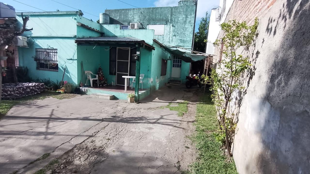 Foto de VENTA Casa 3 AMBIENTES + deptos Tigre, imagen 1
