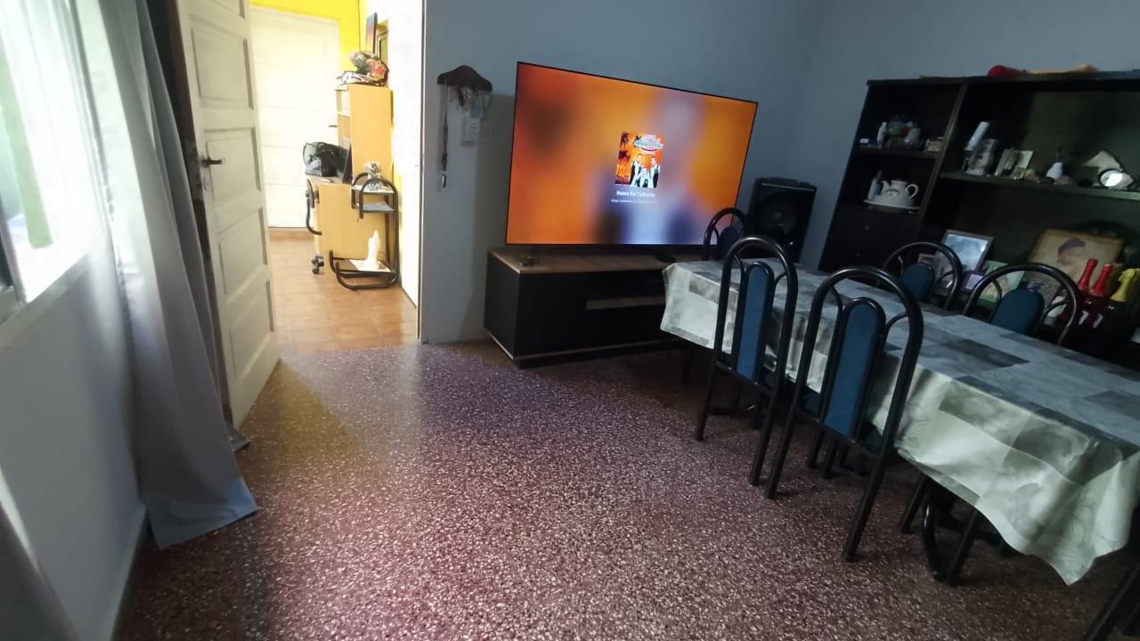 Foto de VENTA PH 3 4ambientes Lanús, imagen 1