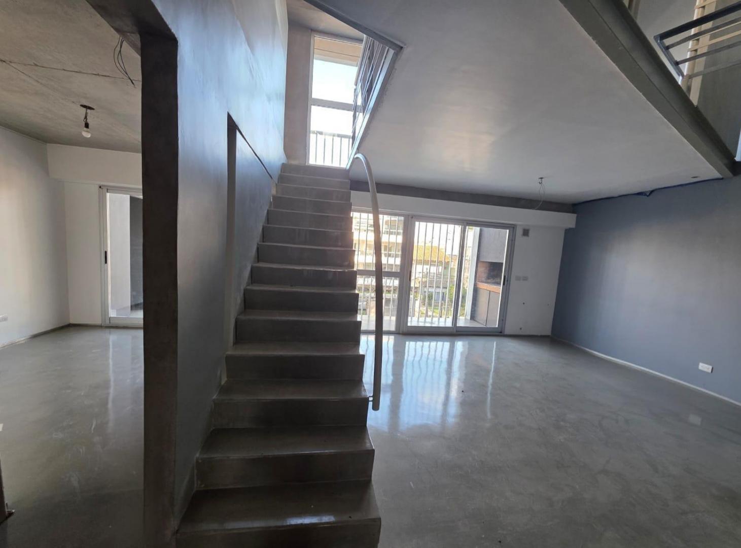 Foto de VENTA DEPTO DUPLEX. 3 AMB. COCHERA Y TERRAZA PROPIA. VICENTE LOPEZ, imagen 5