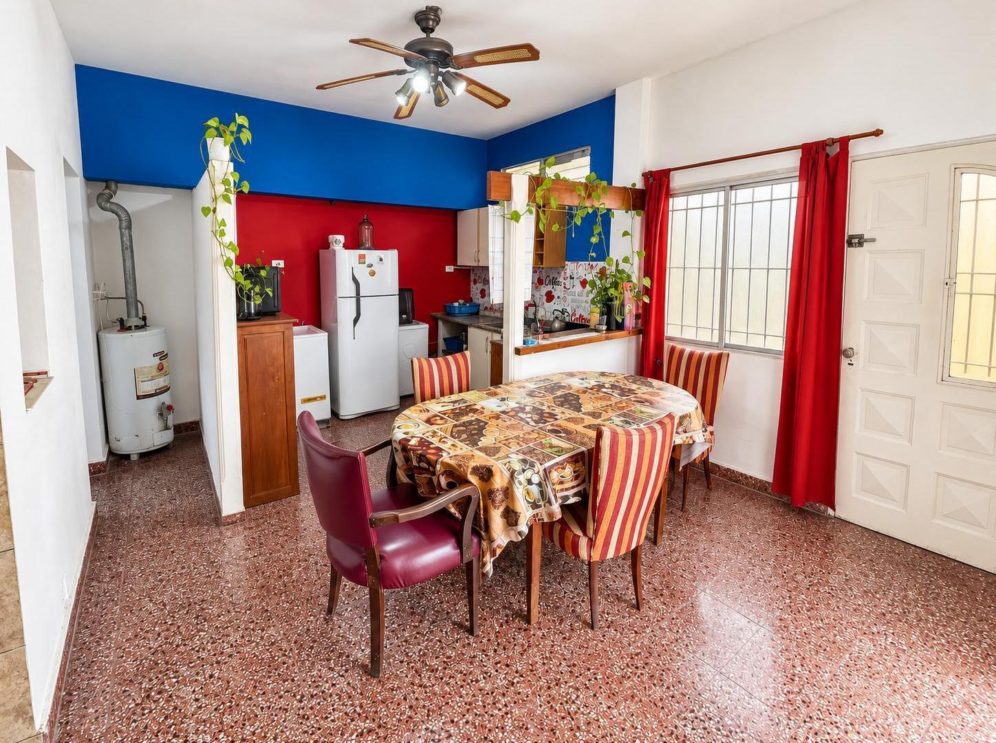 Foto de VENTA PH 2 AMB EN LUGANO OPORTUNIDAD SIN EXPENSAS, imagen 1
