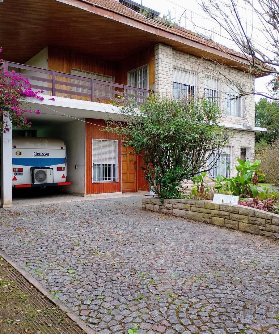 Foto de Venta Casa en Florencio Varela, imagen 2