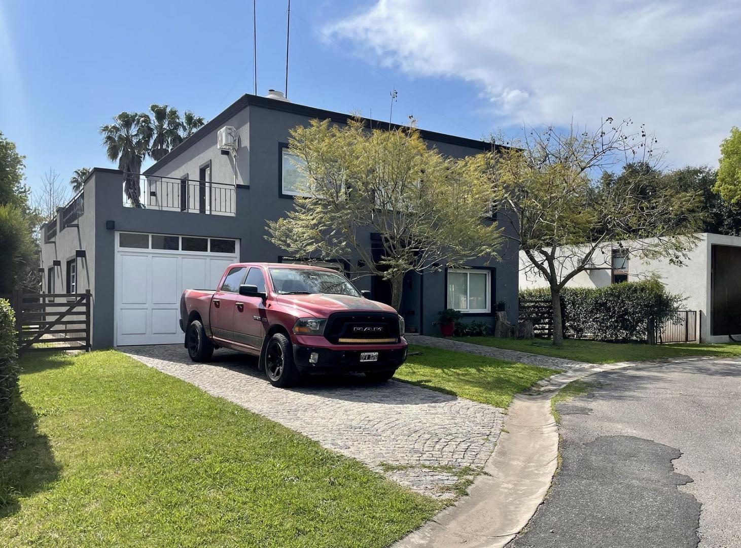 Foto de CASA 5 AMB EN BENAVIDEZ | B° PRIVADO DE 10 CASAS | PILETA, imagen 3