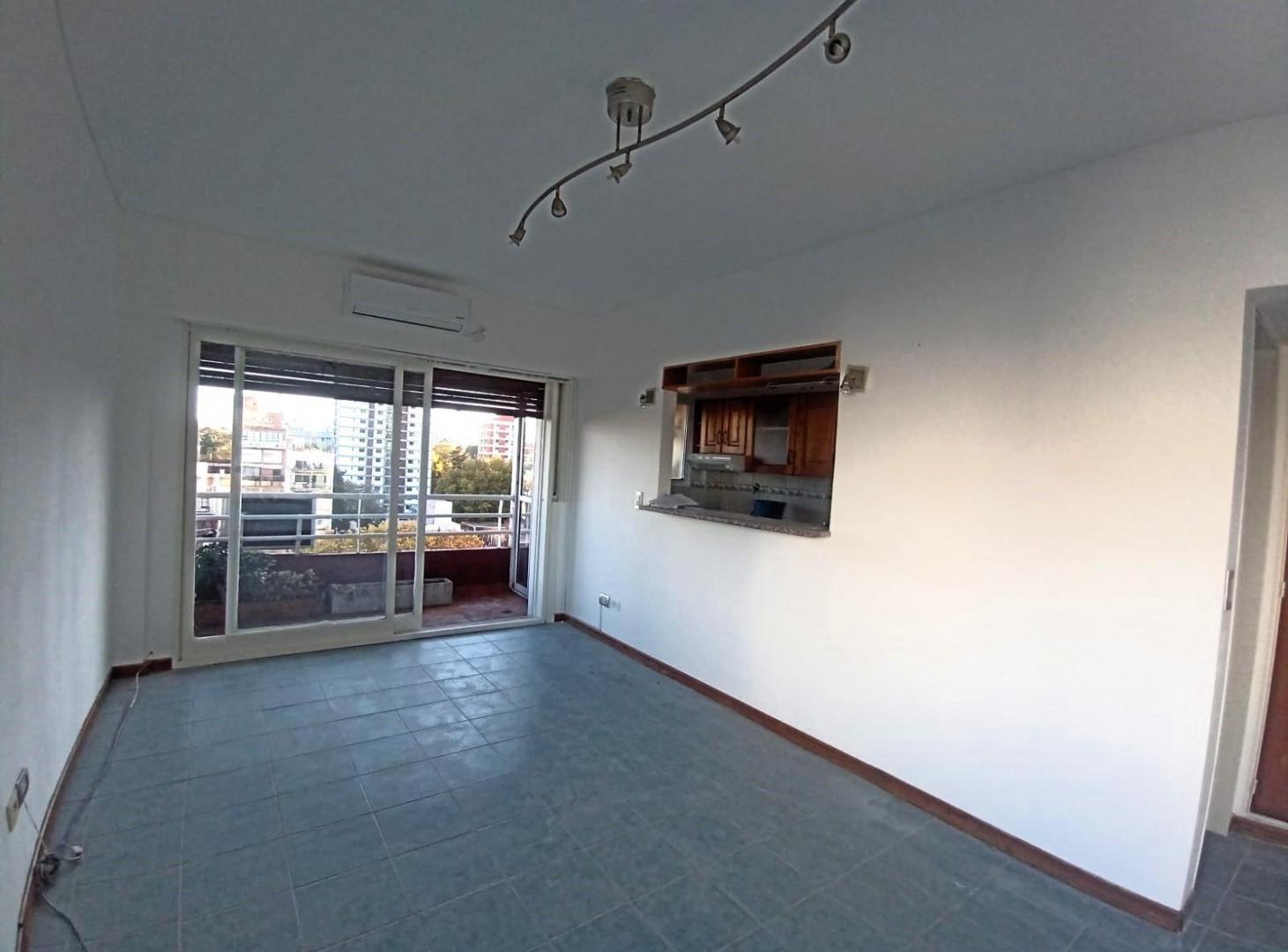 Foto de Venta Dpto 2 Amb. al rio sobre Libertador - Vte. Lopez, imagen 1
