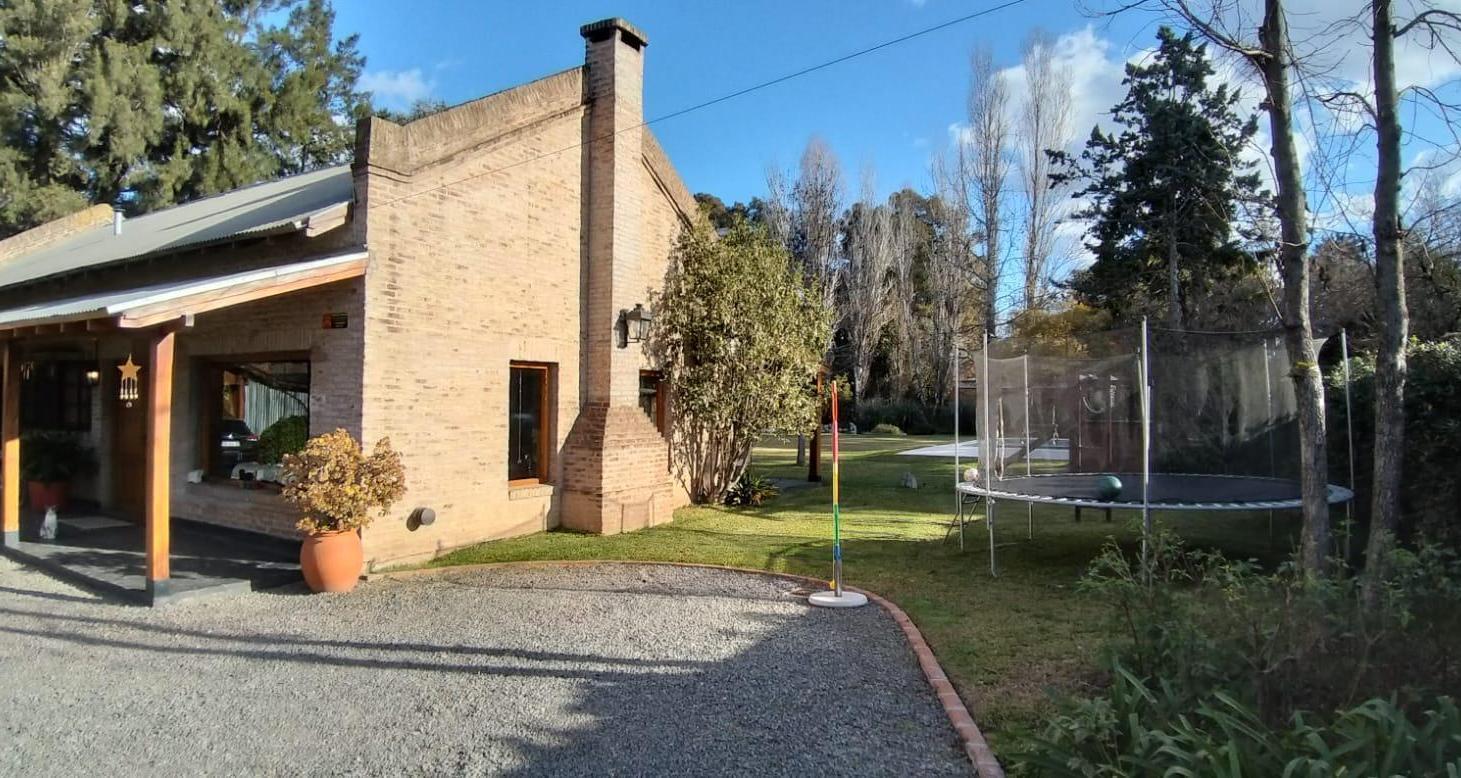 Foto de VENTA CASA 4 AMBIENTES CON PILETA LOTE 1944 M2 DON TORCUATO, imagen 5