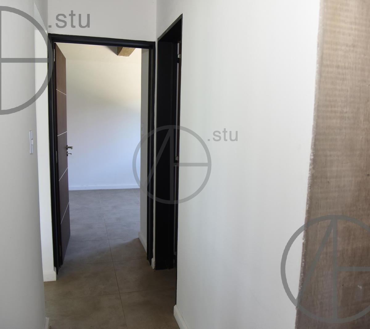 Casa en Venta de 5 Ambientes en Puertos 3