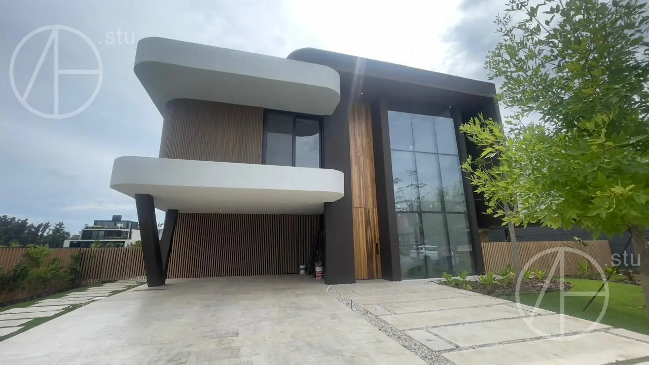 Casa en venta 4 dormitorios al rio en El Yacht Nordelta 2