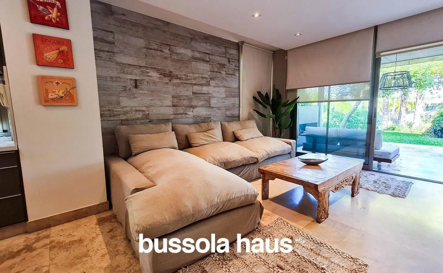 Casa al río en venta y alquiler amoblada 3 dormitorios en Albanueva 8