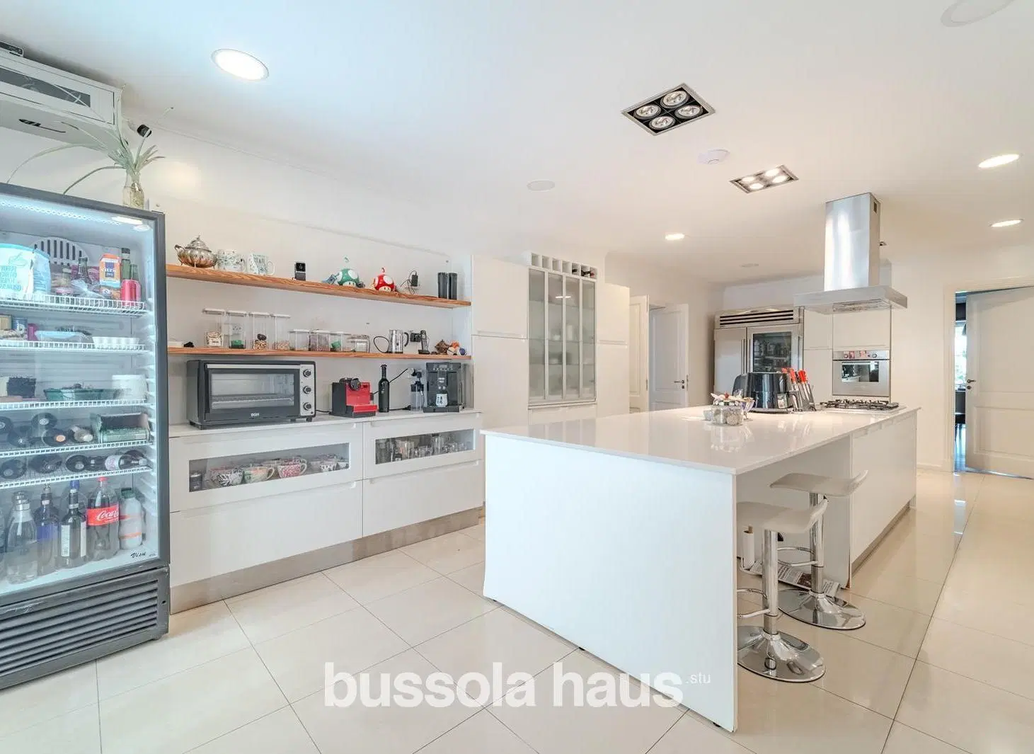 Casa en venta con 6 dormitorios al lago en Nordelta 5