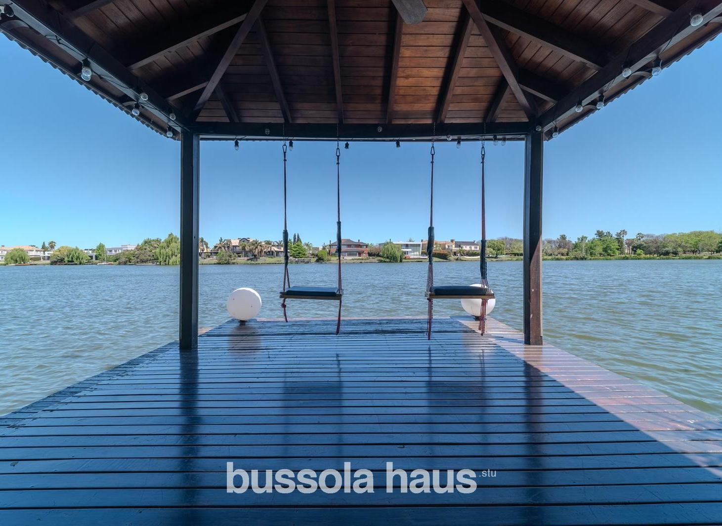 Foto de Casa en venta con 6 dormitorios al lago en Nordelta, imagen 2