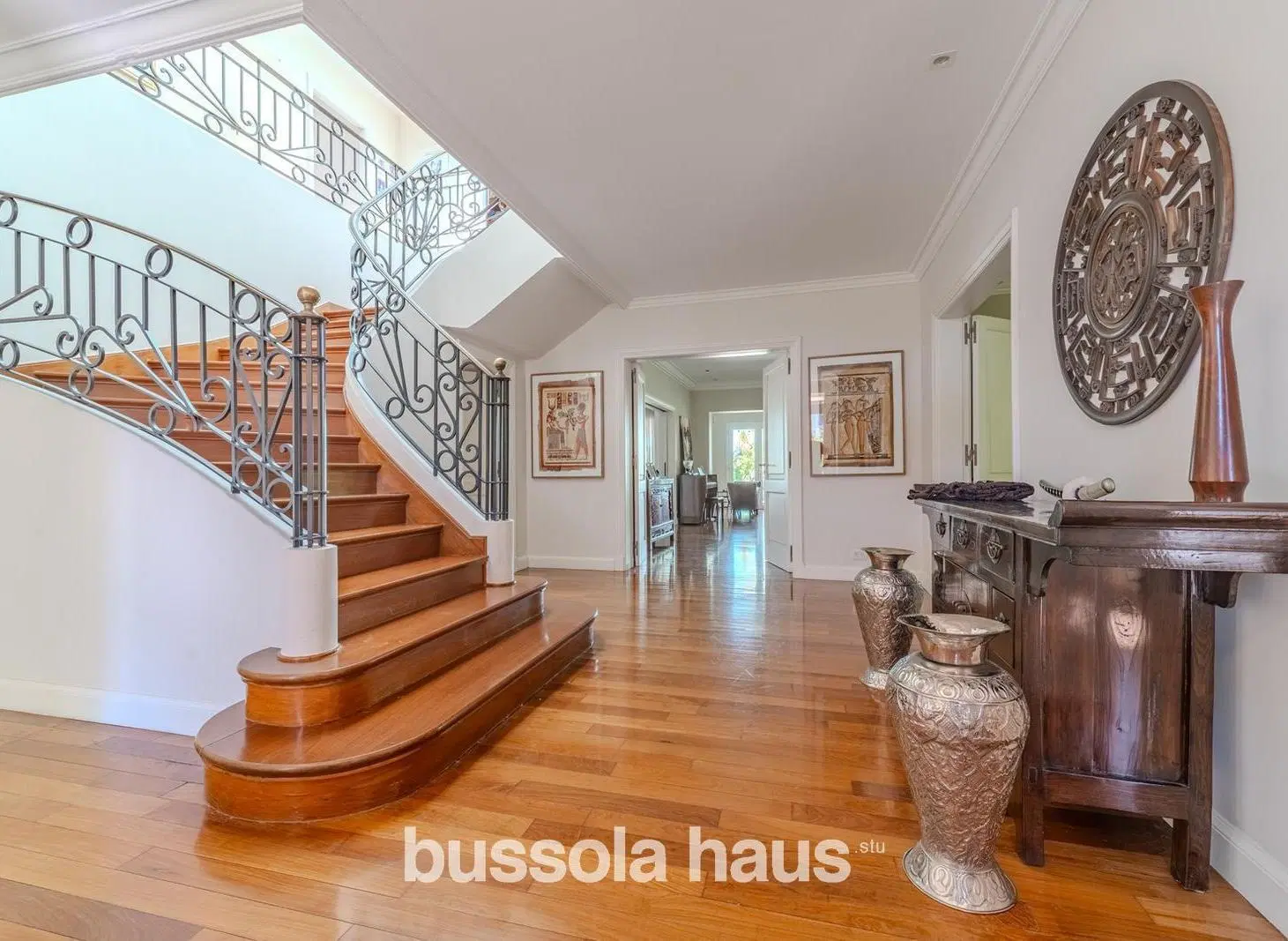 Casa en venta con 6 dormitorios al lago en Nordelta 4