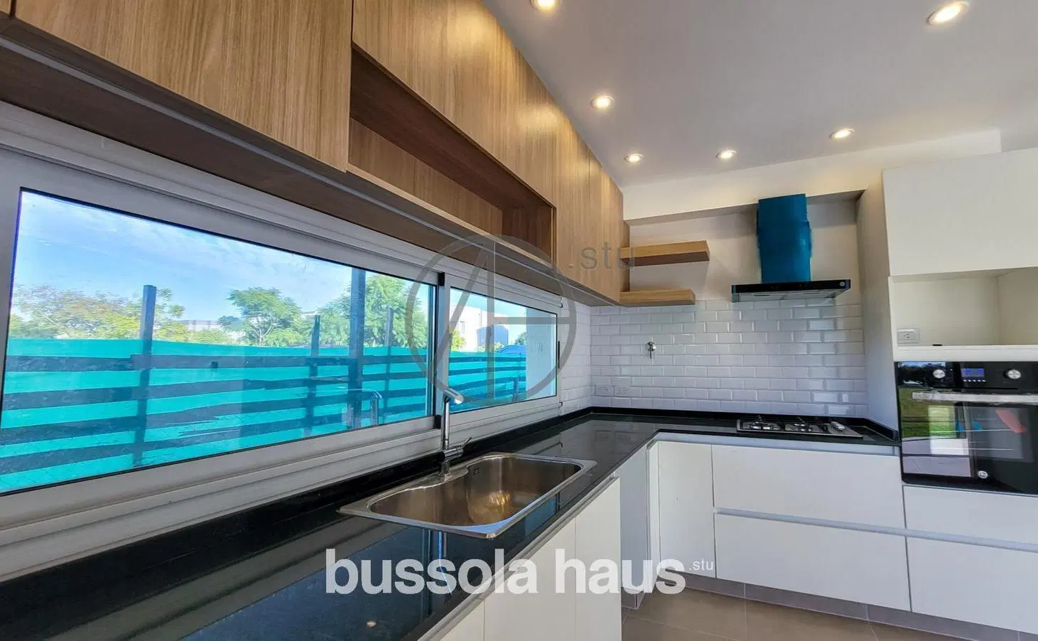 Casa en alquiler de 6 ambientes en Vistas Puertos 4