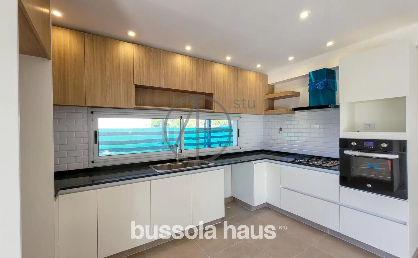 Casa en alquiler de 6 ambientes en Vistas Puertos 2
