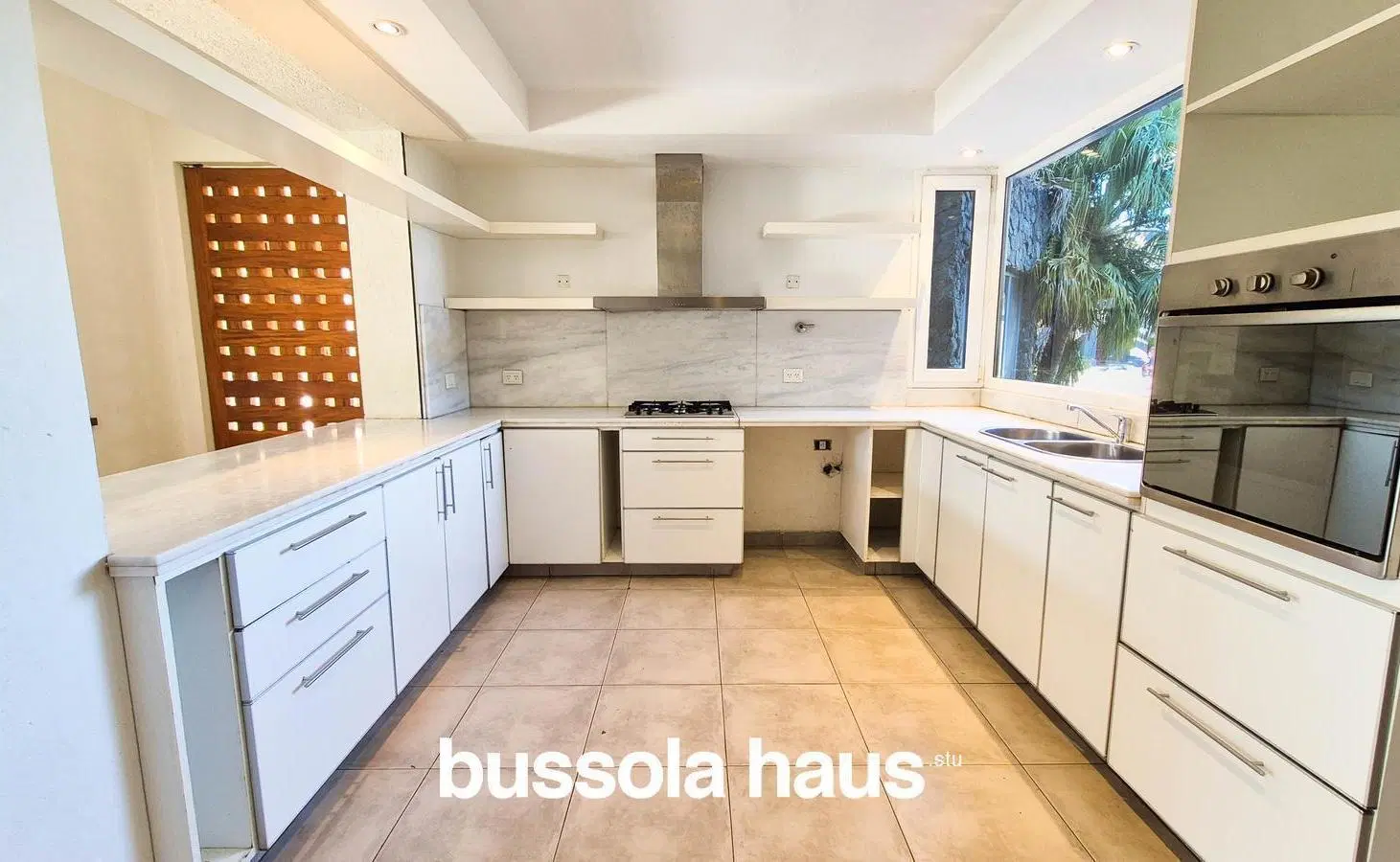 Casa en venta 5 dormitorios lote interno en Los Castores Nordelta 4
