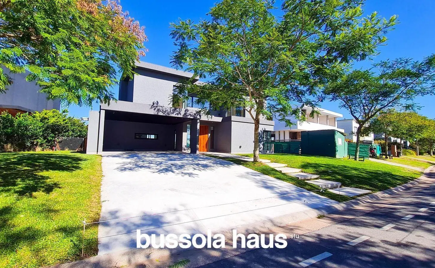 Casa en venta de 5 ambientes con gran espejo de agua en Vistas Puertos Escobar 5