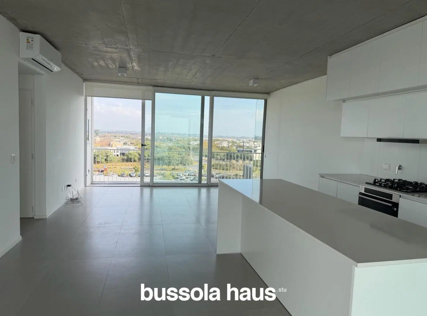 Departamento en venta dos ambientes cochera baulera  Puertos Escobar 5