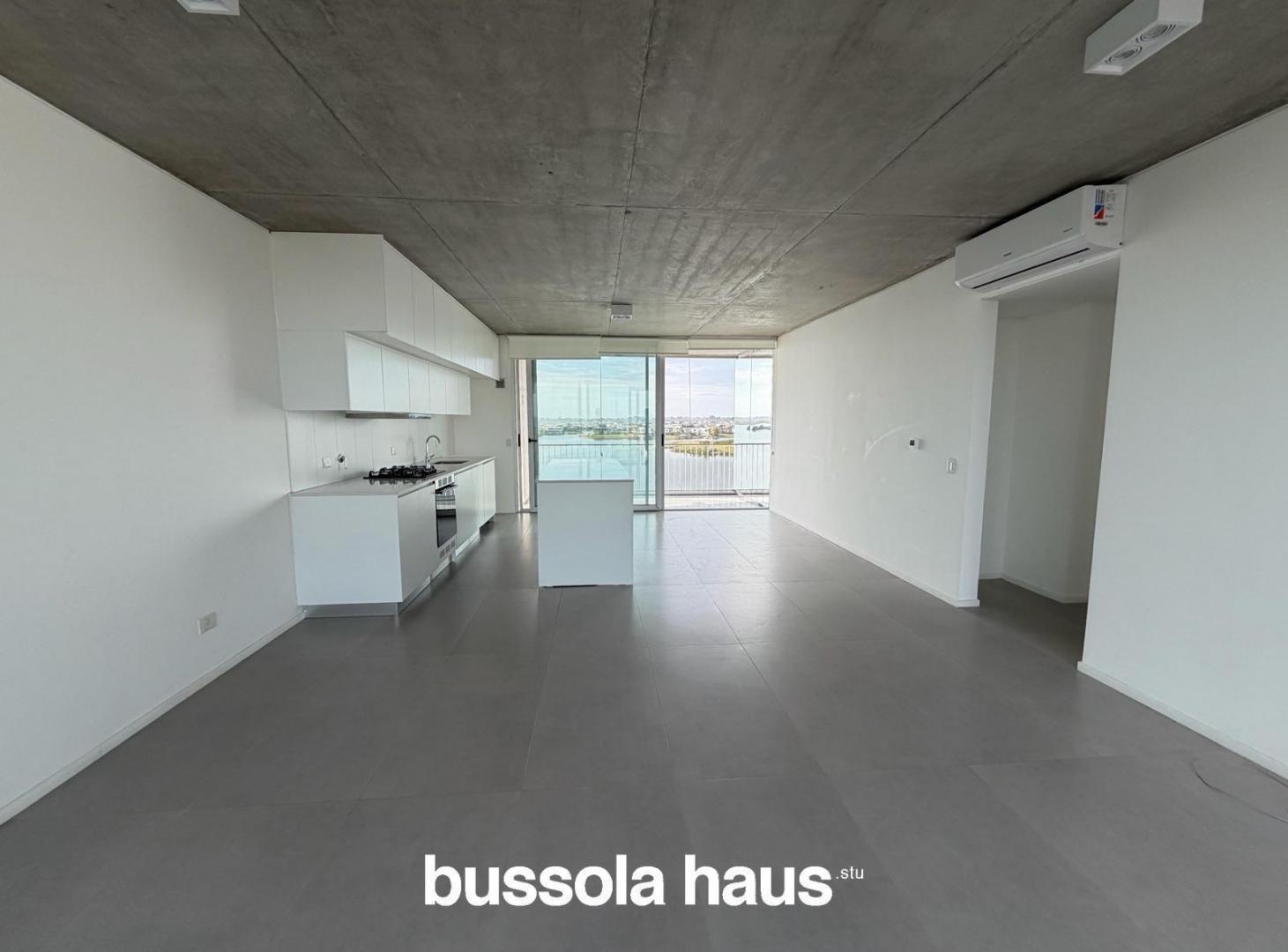 Foto de Departamento en venta dos ambientes cochera baulera Puertos Escobar, imagen 2