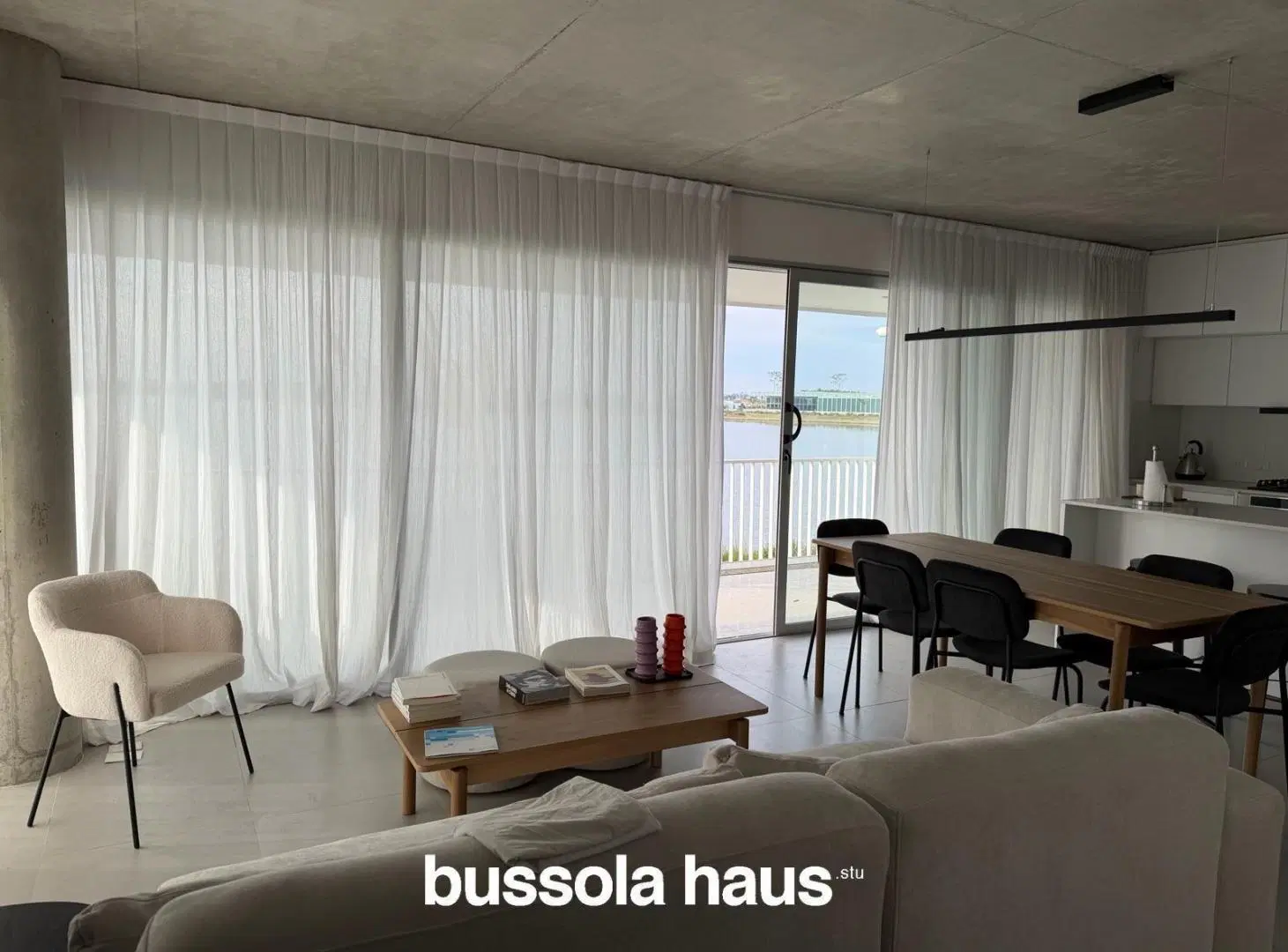 Departamento en venta tres ambientes cochera baulera venta Puertos Escobar 3