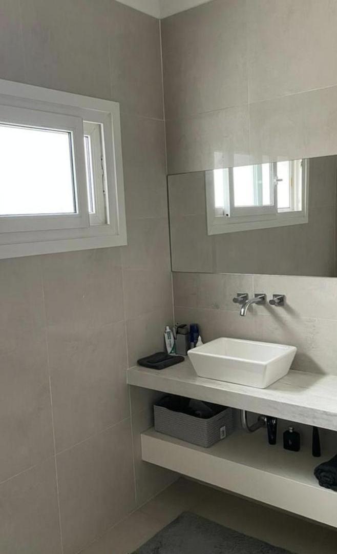 Foto de Casa en alquiler anual en Castores, imagen 4