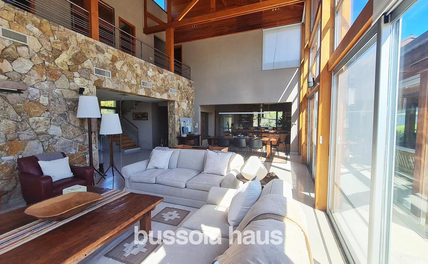 Foto de Casa 6 ambientes en Isla del Este Tigre Amoblada Amarra Propia, imagen 4