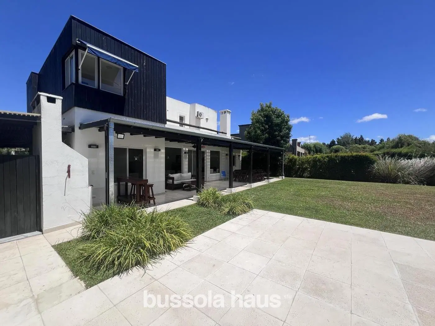 Casa en venta 4 dormitorios lote interno en San Isidro Labrador 5