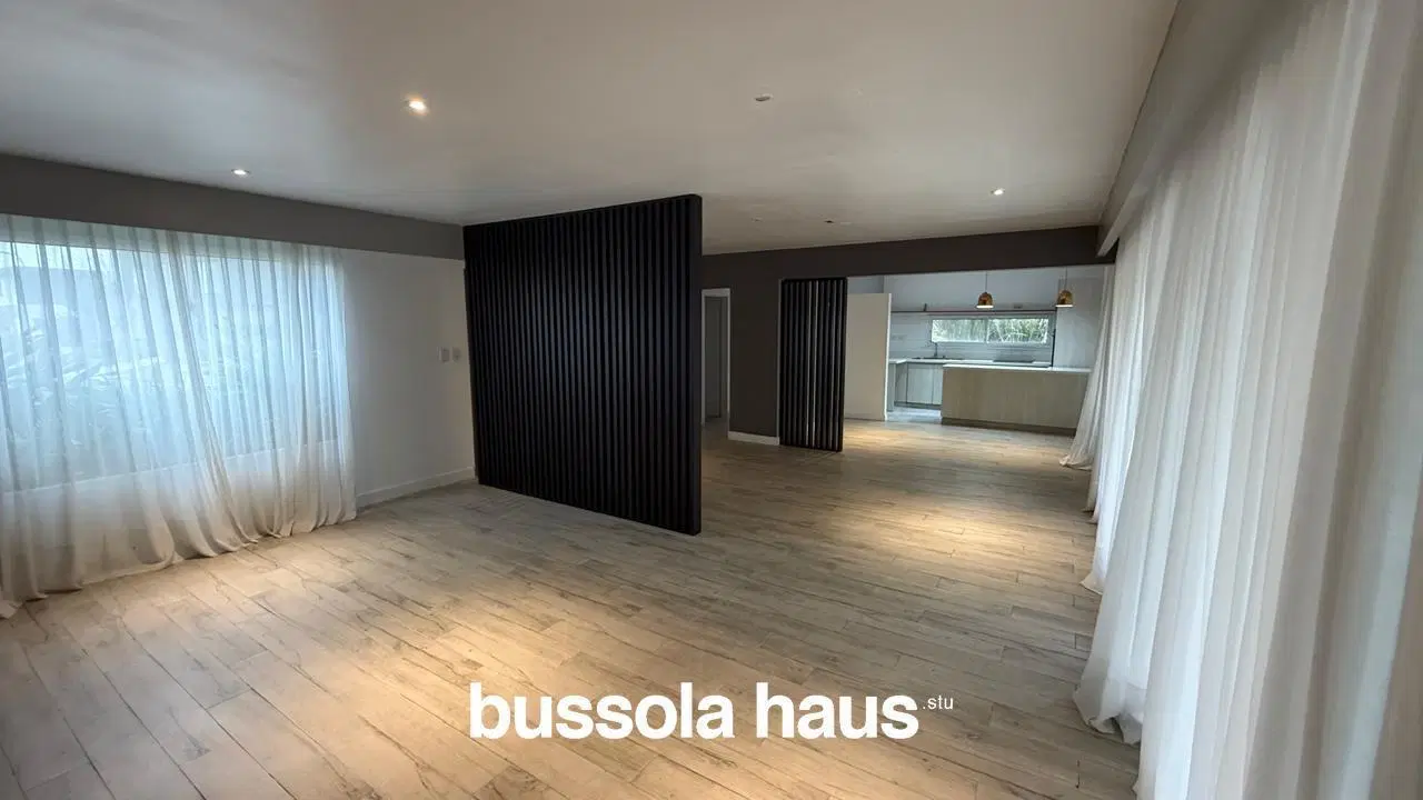 Casa en venta de 5 ambientes con pileta en Acacias Puertos Escobar 2
