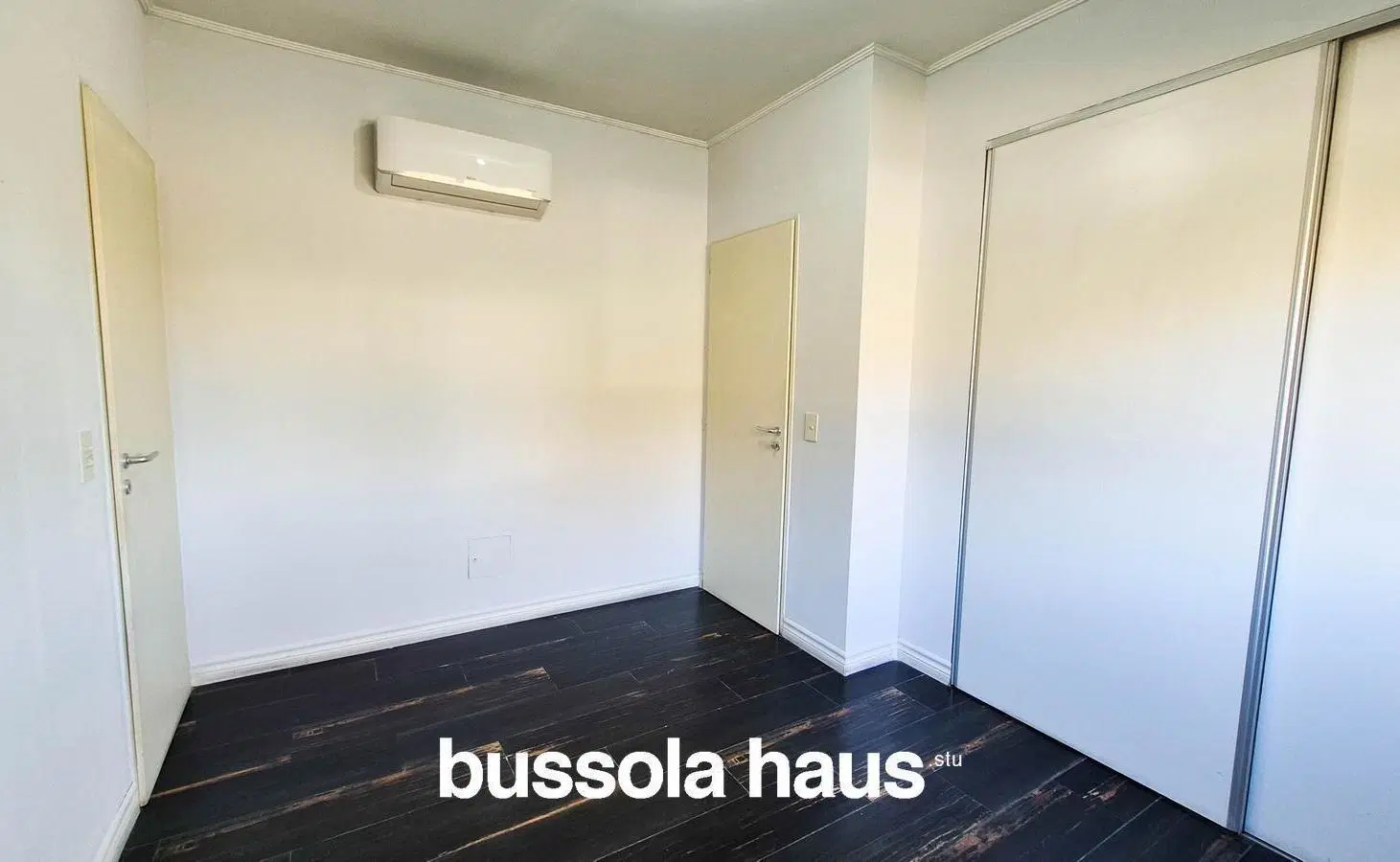 Casa 3 dormitorios en una planta en San Matias Eccobar 2