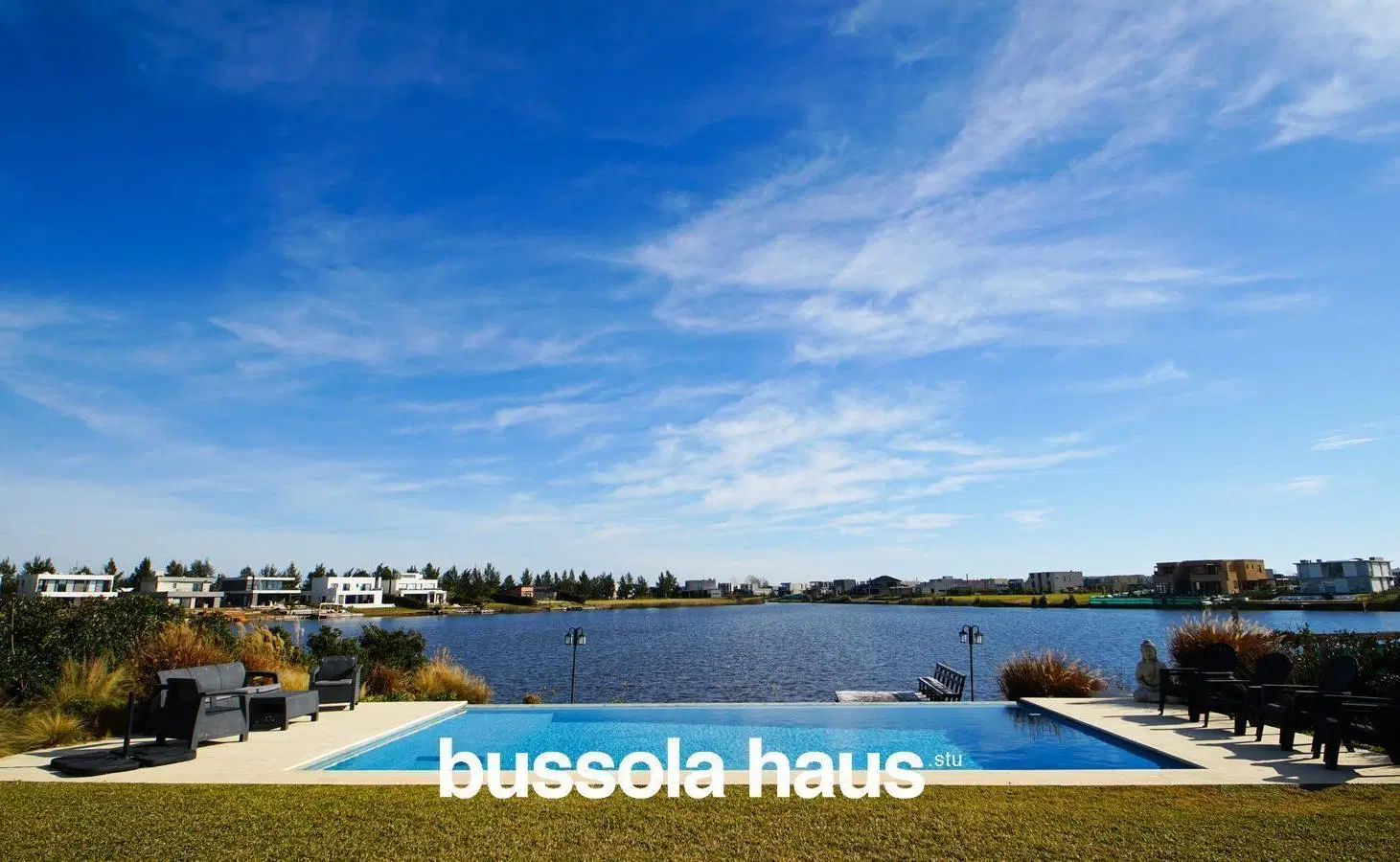 Casa en venta a la laguna en Naudir 5
