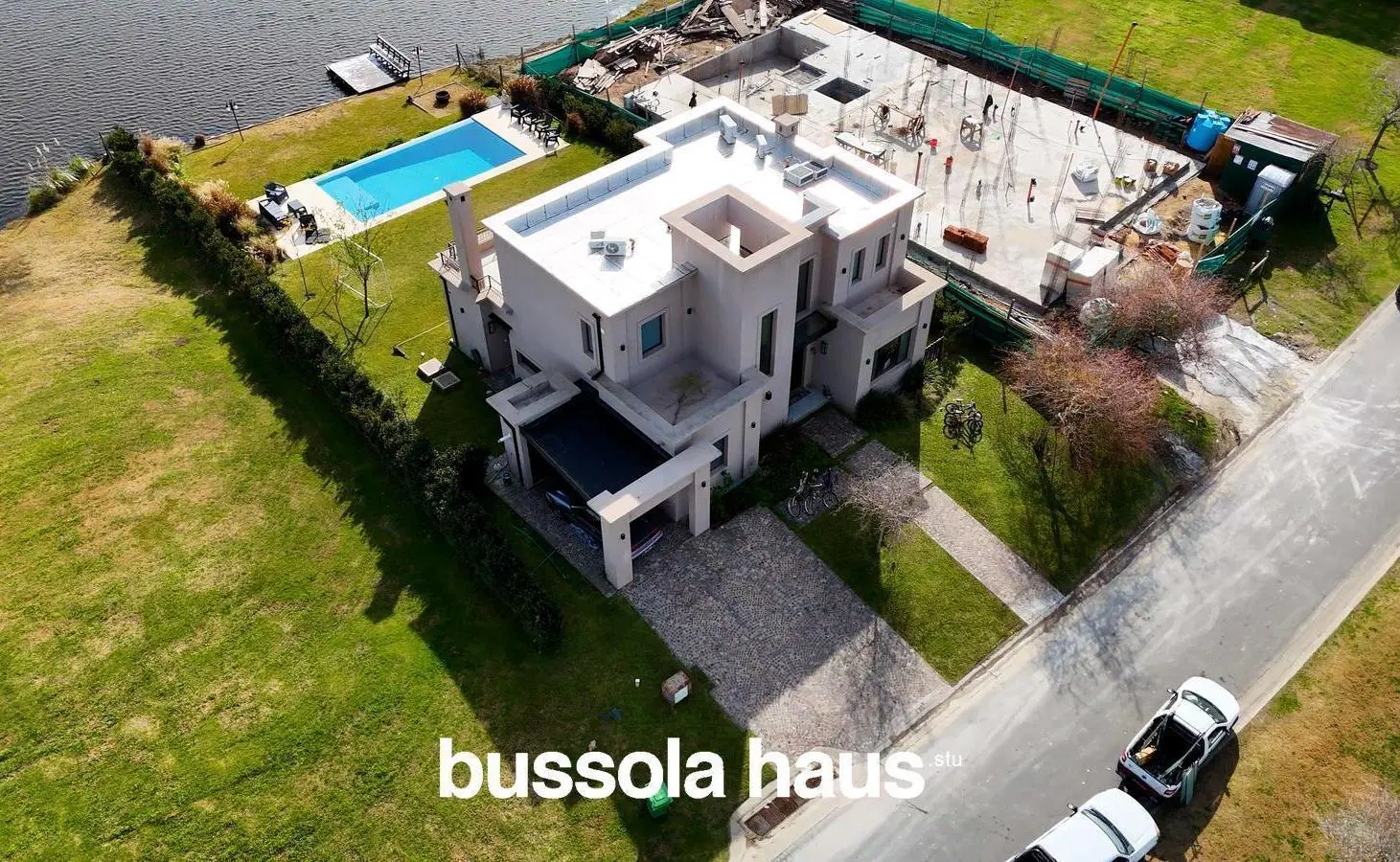 Casa en venta a la laguna en Naudir 3