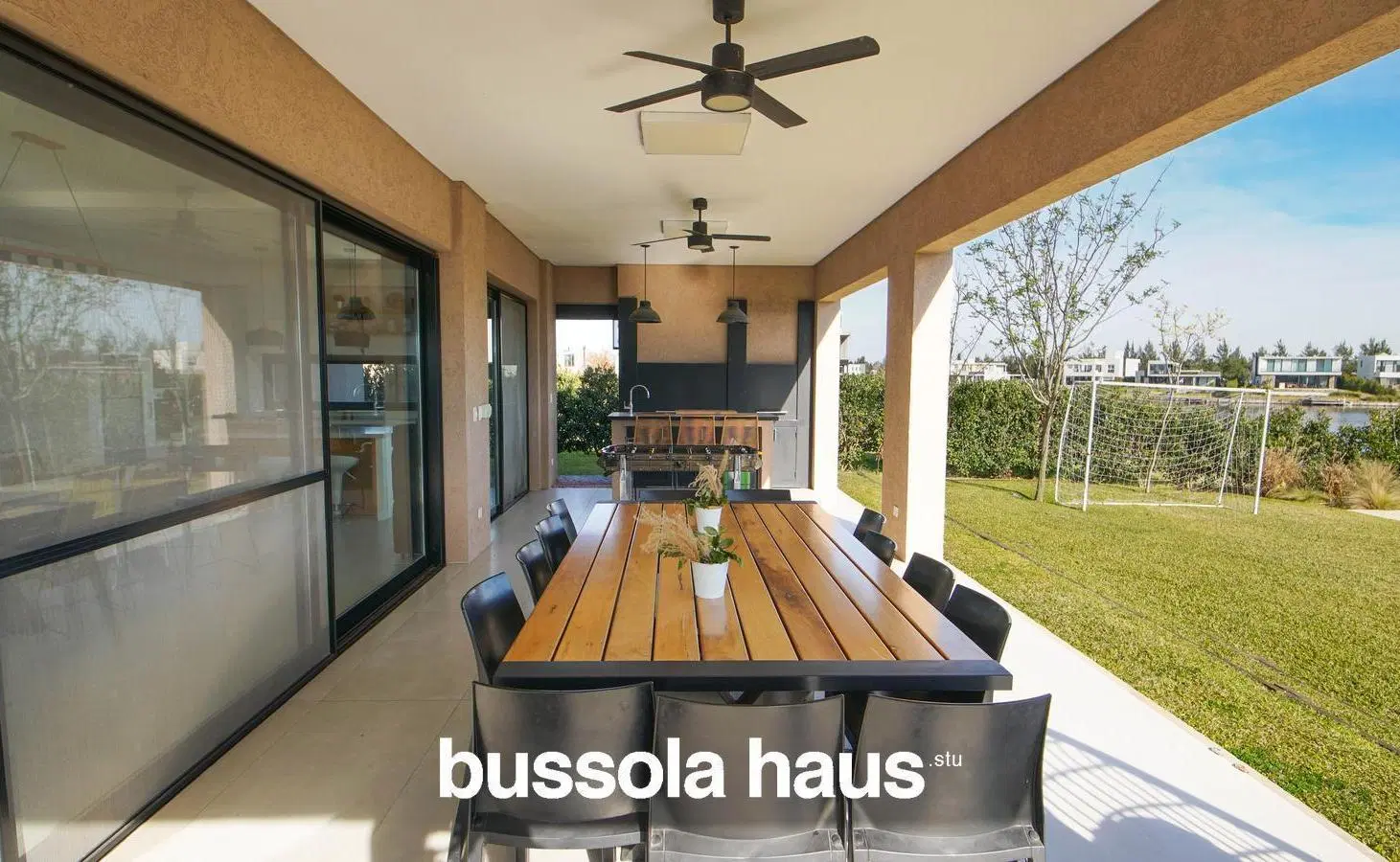 Casa en venta a la laguna en Naudir 8