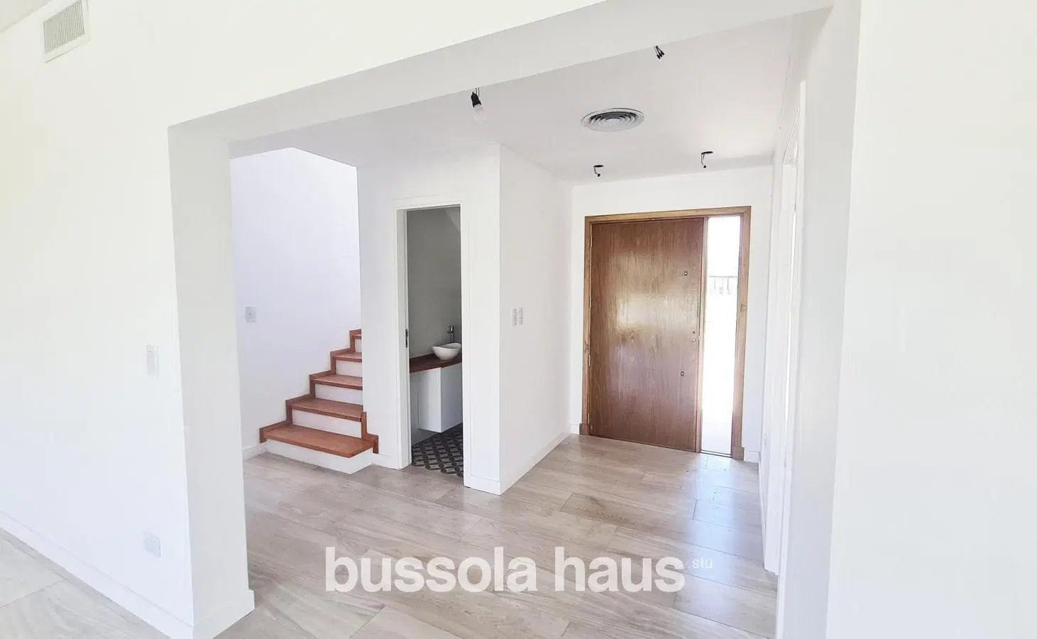 Casa en venta de 6 ambientes con pileta en Acacias Puertos Escobar 3