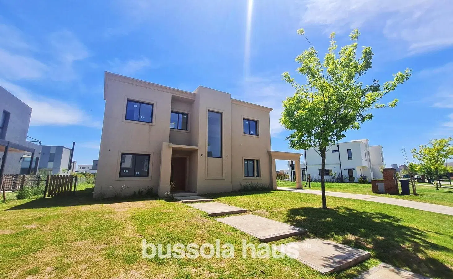 Casa en venta de 6 ambientes con pileta en Acacias Puertos Escobar 5