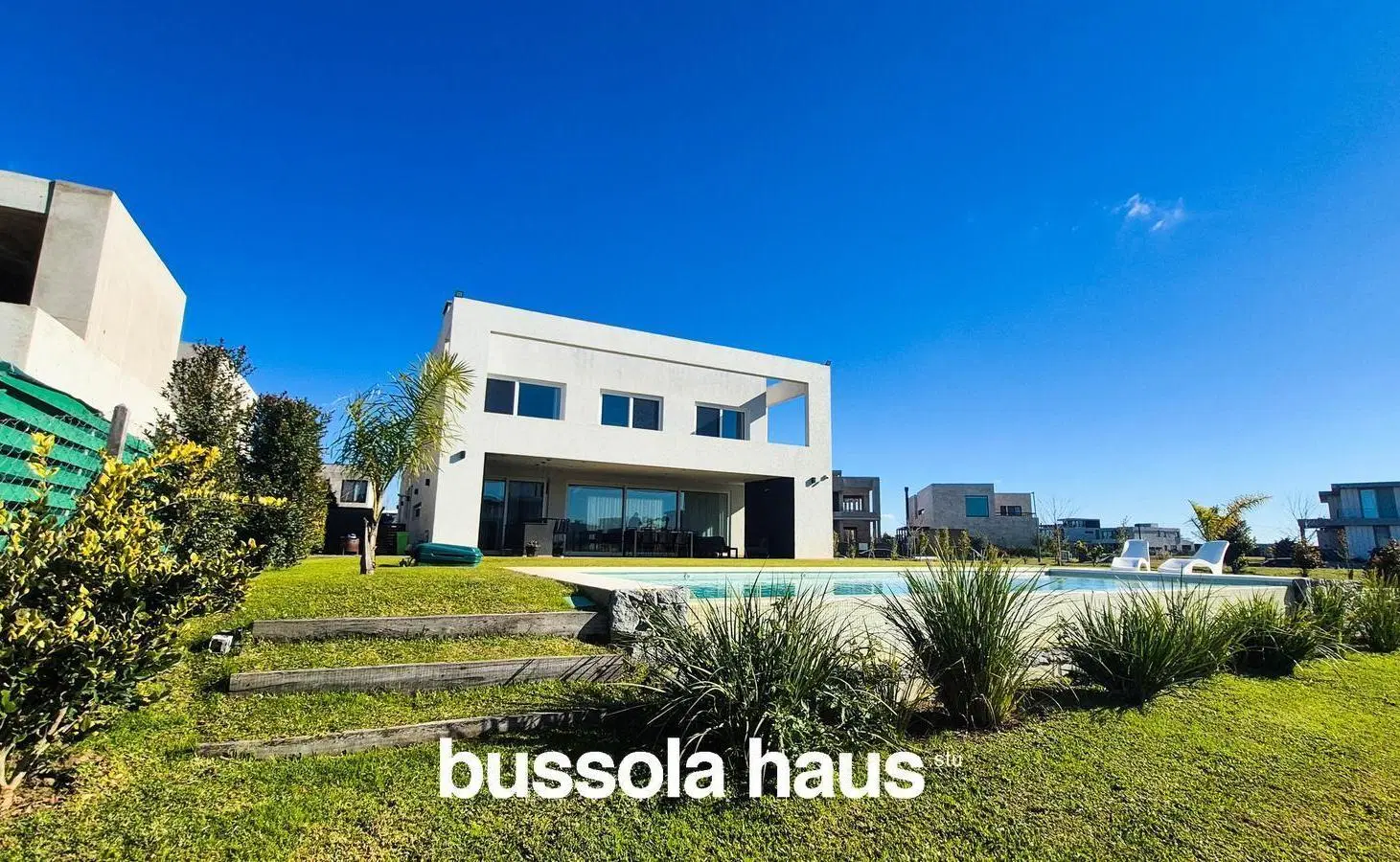 Casa en venta de 5 ambientes al lago en Costas Puertos Escobar 2