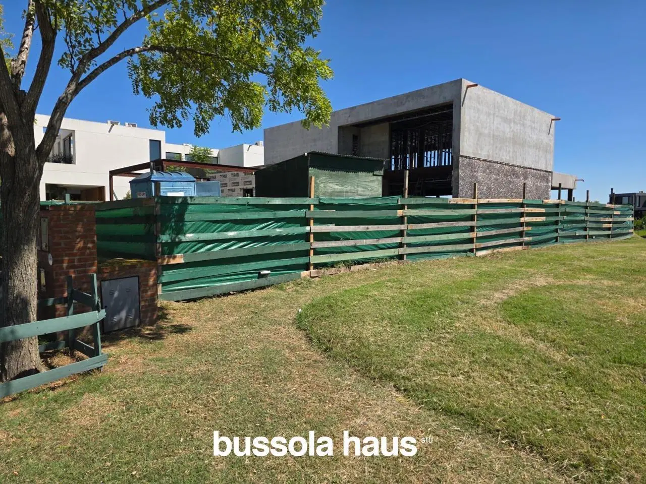 Casa en construccion 3 dormitorios al lago en Marinas Puertos del Lago 2