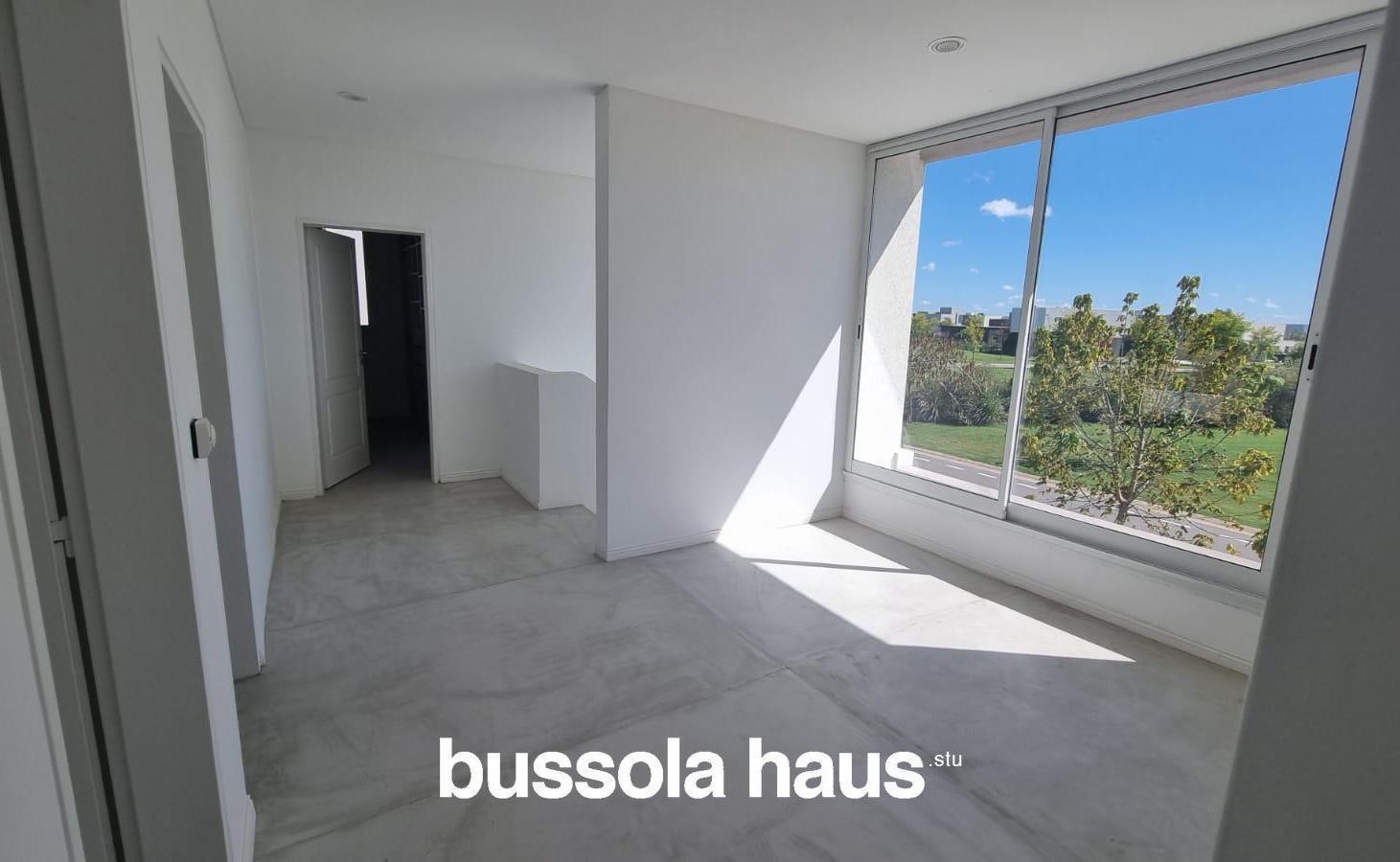 Foto de CASA EN ALQUILER ANUAL EN ACACIAS CON PILETA EN PUERTOS DEL LAGO, imagen 5