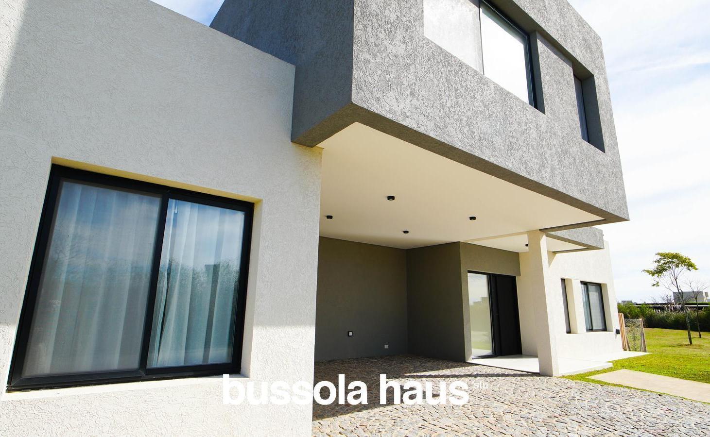 Foto de Casa en venta de 6 ambientes con pileta en Riberas Puertos Escobar, imagen 5