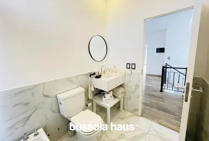 Foto de Casa en venta 3 dormitorios lote interno con amarra en Vila Marina 1, imagen 2