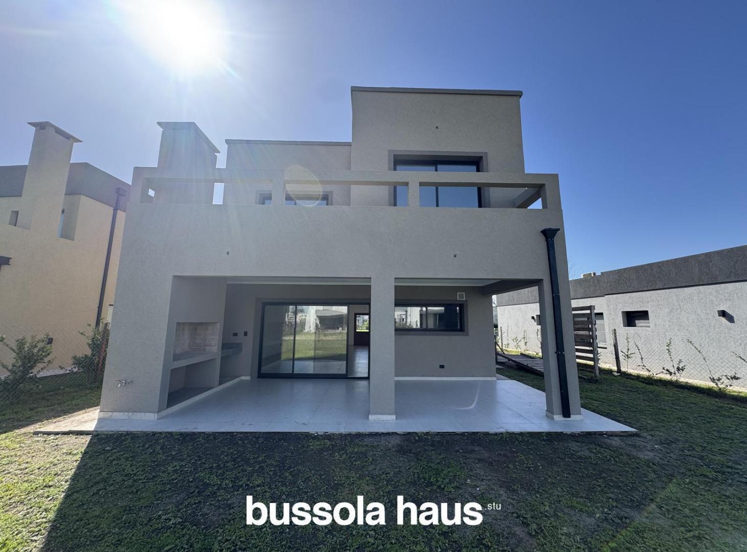 Foto de Casa en Venta a estrenar 4 dormitorios Barrio San Pablo Pilar, imagen 2