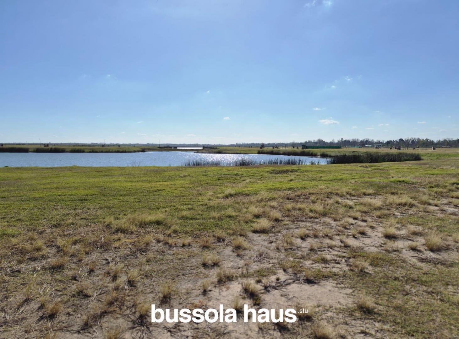 Foto de Lote4 en venta a la laguna central Orillas Puertos, imagen 3